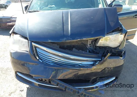 2014 Chrysler Town & Country Touring из США, поврежденный, VIN 2C4RC1BG9ER441122